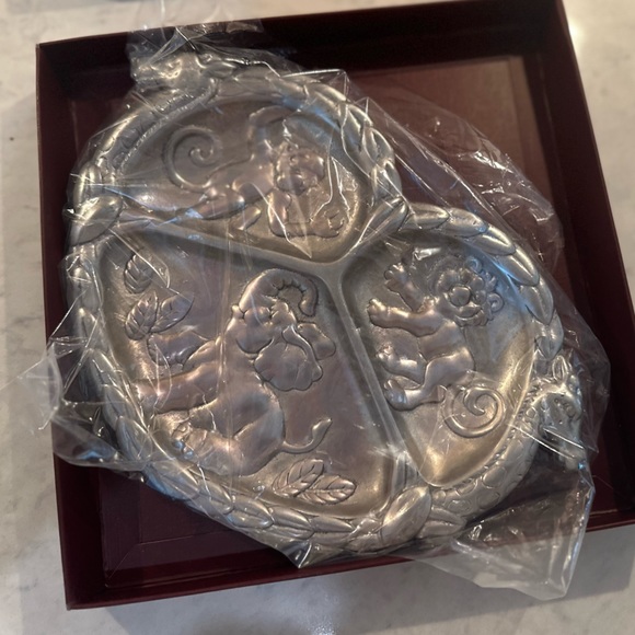 Arthur Court Safari Baby Divided Plate - Picture 7 of 8